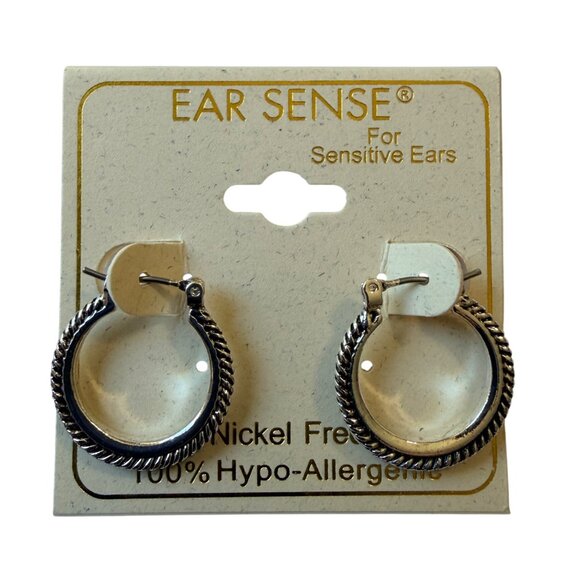 Y2K Silver Tone Textured Rope Twist Hoop Earring 3/4" Nickel Free Hypoallergenic - Picture 4 of 4